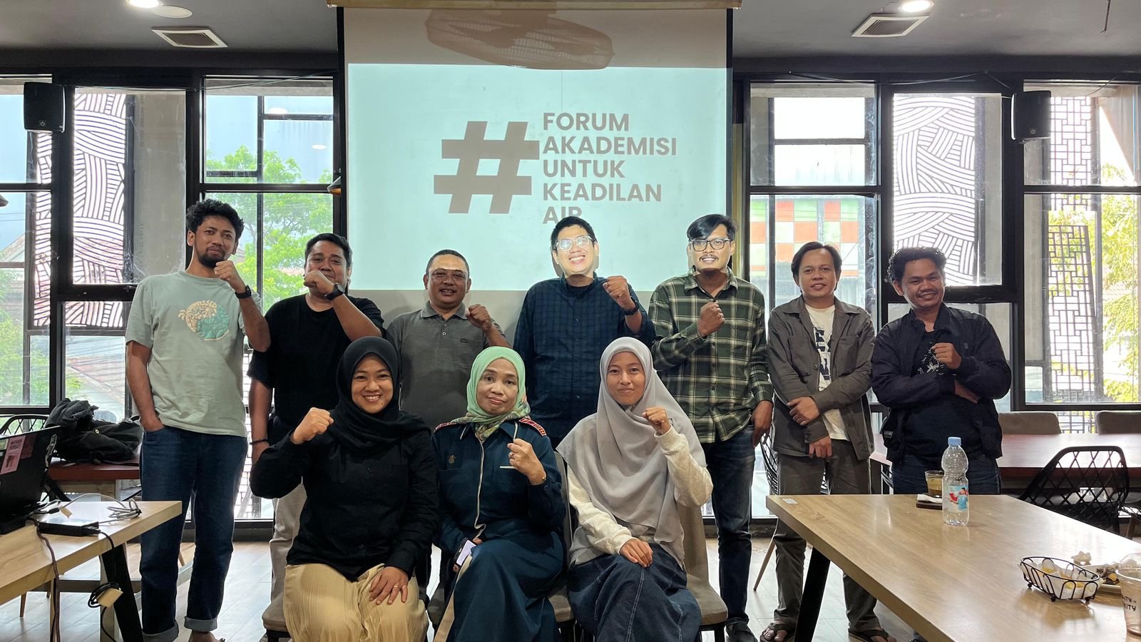 WALHI Sulsel dan Akademisi Gandengan Perjuangkan Keadilan Air di Makassar