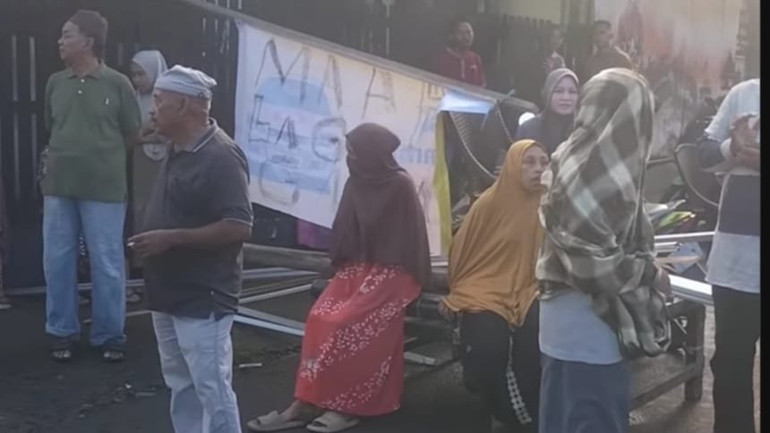 Warga Antang Geruduk SMAN 12 Makassar, Tuding Pihak Sekolah Curang soal Seleksi SPMB